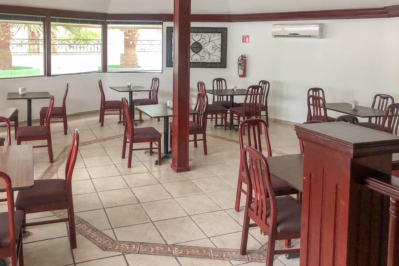 Capital O Palms Hotel, Acuna Ciudad Acuna Luaran gambar